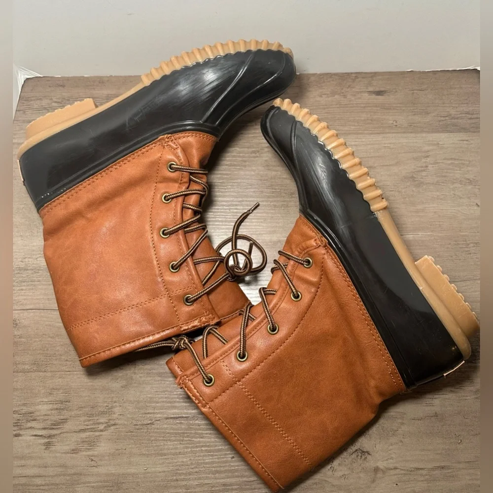 Women's Two-Tone Brown and Black Winter Rain Boots